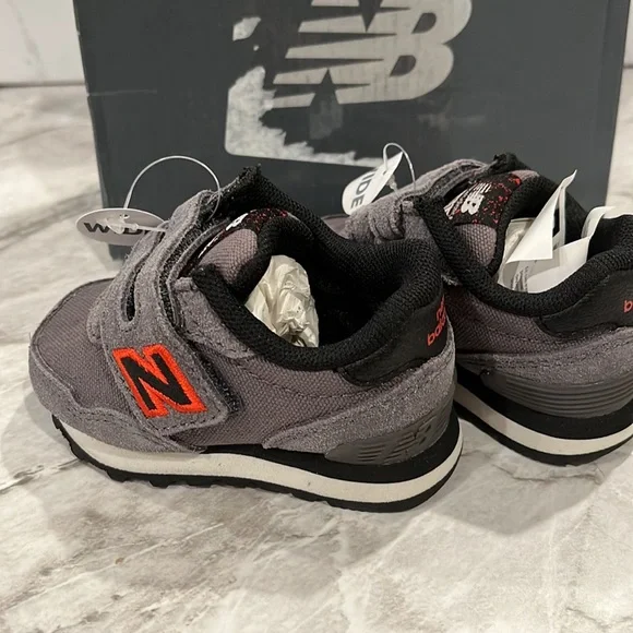 NEW New balance kids 515 v1 hook and loop sneaker 2W - Picture 3 of 4